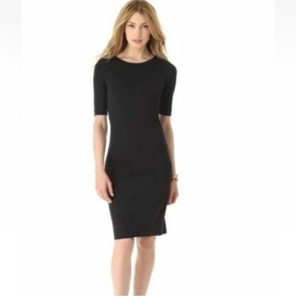 Diane Von Furstenberg Meeson Black Short Sleeve Dress in Size Medium